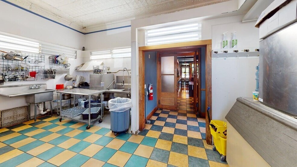 More Photos Of 701 N 5th St, Spearfish Restaurant For Sale