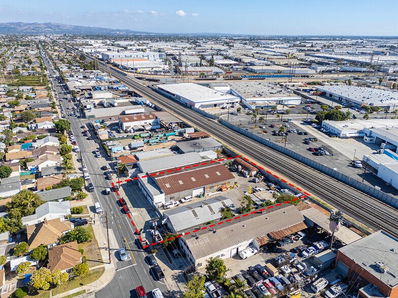 More Photos Of 6104-6112 Ferguson Dr, Commerce Warehouse For Sale