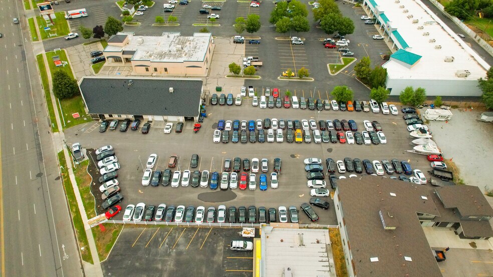 More Photos Of 165 S State St, Lindon Freestanding For Sale