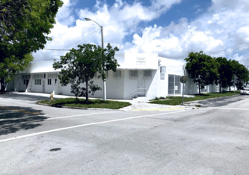 More Photos Of 301-395 NE 59th St, Miami Coworking Space