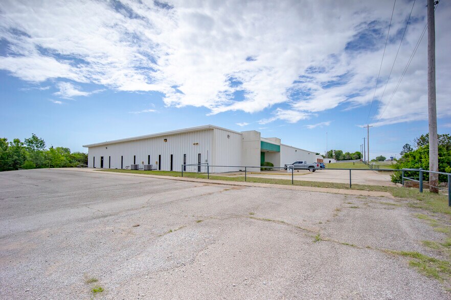 More Photos Of 1820 N Council Rd, Blanchard Food Processing For Sale