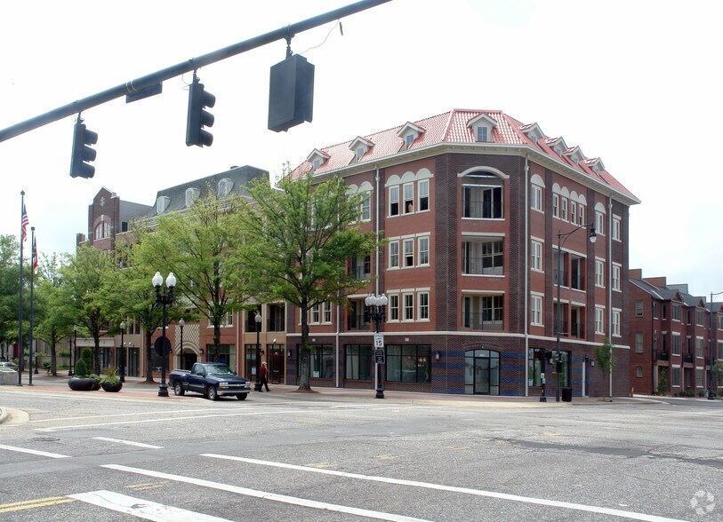 Primary Photo Of 311-345 Hay St, Fayetteville Apartments For Lease