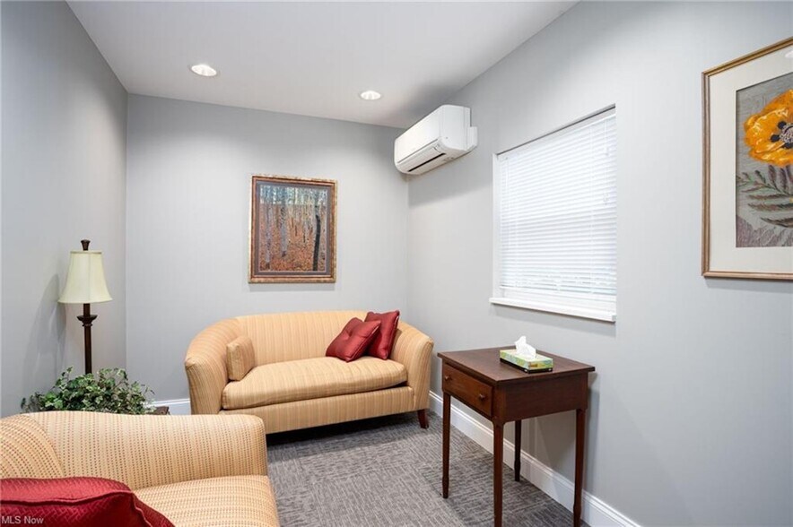 More Photos Of 1109 Eastern Ave, Ashland Office Residential For Sale