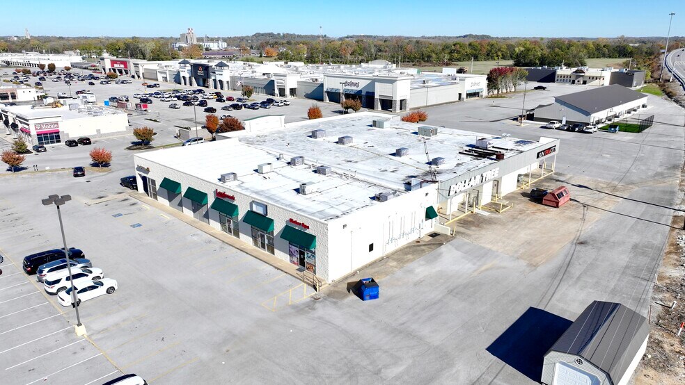 More Photos Of 4000 Fort Campbell Blvd, Hopkinsville Unknown For Lease
