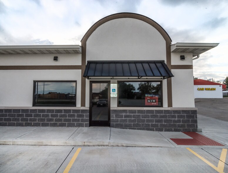 More Photos Of 407 S 4th St, Dunlap Storefront Retail Office For Lease