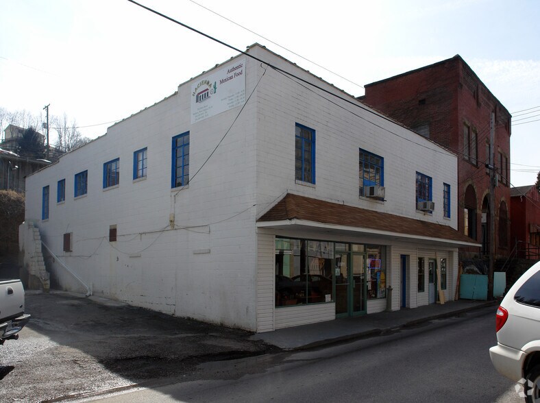 More Photos Of 366 Main St, Madison Storefront Retail Residential For Sale