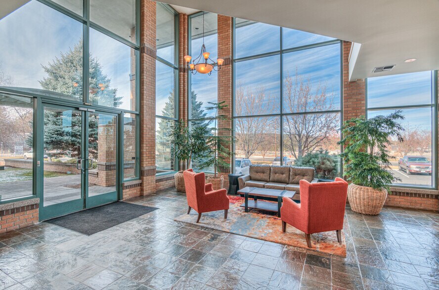 More Photos Of 296 SW Columbia St, Bend Office For Lease