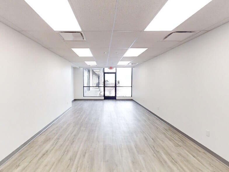 More Photos Of 5130-5158 Peach St, Erie Freestanding For Lease