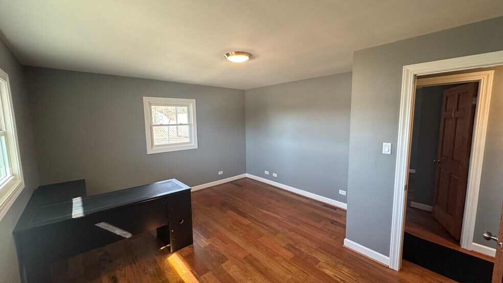 More Photos Of 956 E 138th St, Chicago Land For Lease