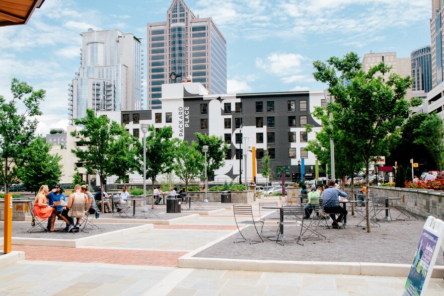 More Photos Of 222 S Church St, Charlotte Office For Lease