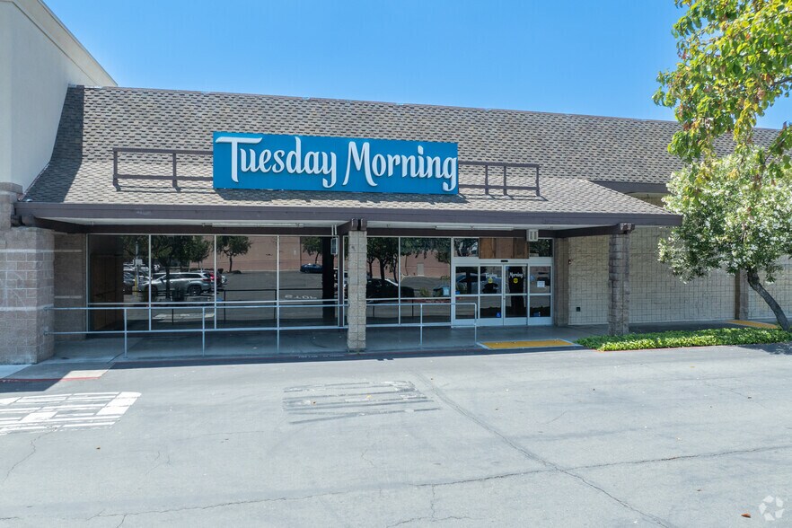 More Photos Of 880-898 Blossom Hill Rd, San Jose Unknown For Lease