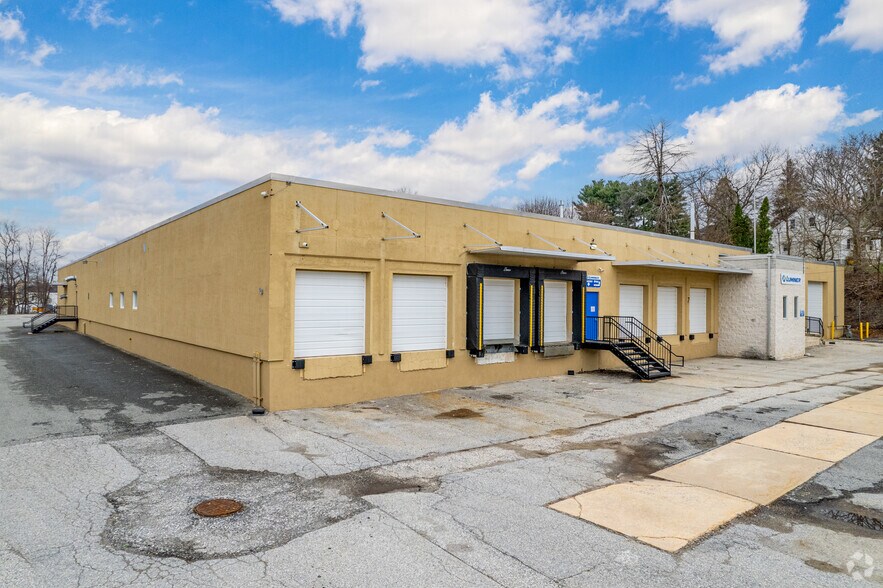 Primary Photo Of 400 E Locust St, Dallastown Manufacturing For Lease