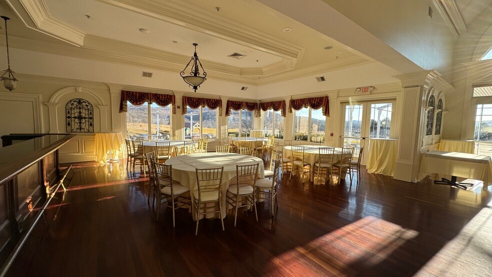 More Photos Of 700 Strykers Rd, Phillipsburg Golf Course Driving Range For Lease