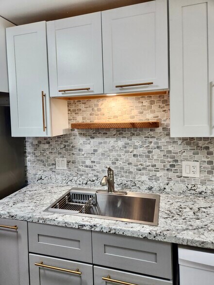 More Photos Of 866 Southwood Blvd, Incline Village Apartments For Sale