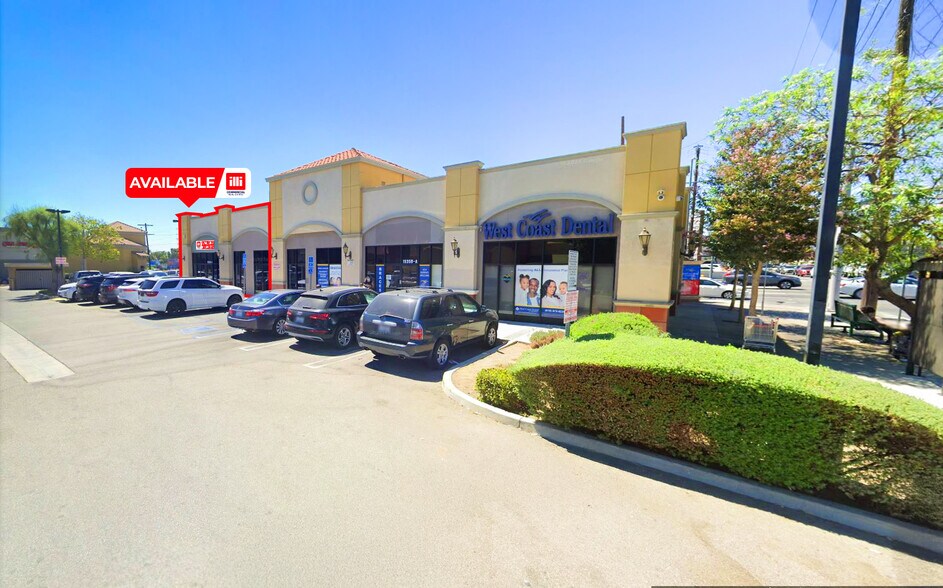 More Photos Of 15350 Nordhoff St, North Hills Storefront For Lease