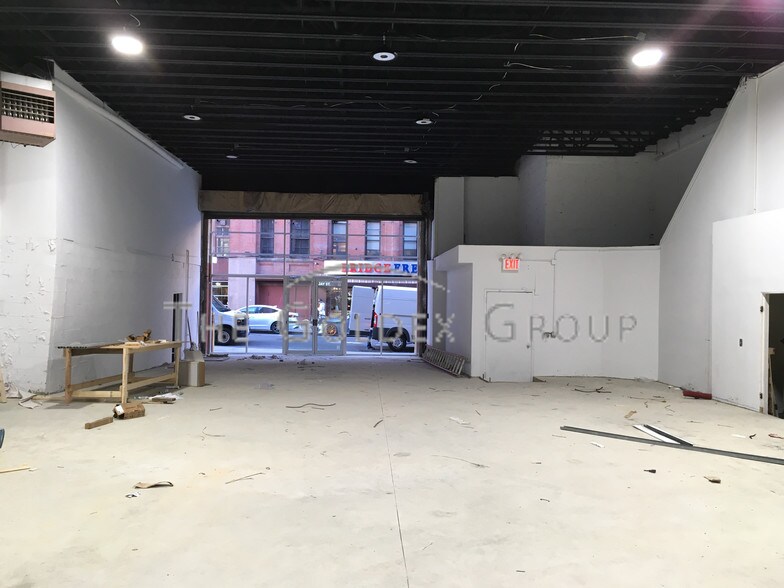 More Photos Of 65 Jay St, Brooklyn Loft Creative Space For Lease