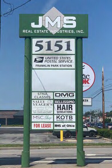 More Photos Of 5151 Monroe St, Toledo Office For Lease