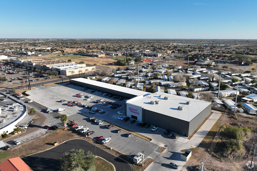 More Photos Of 1222 Dixieland Rd, Harlingen Storefront Retail Office For Lease