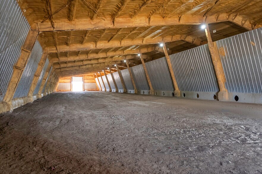 More Photos Of 0 Road 8 Rd SE, Warden Industrial For Sale