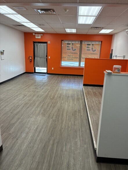 More Photos Of 1164 NYS Route 9G, Hyde Park General Retail For Lease