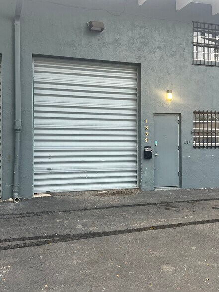 More Photos Of 1325-1343 NE 119th St, Miami Warehouse For Lease