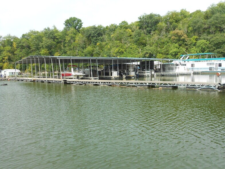 More Photos Of 234 Homestead Ln, Lancaster Marina For Sale