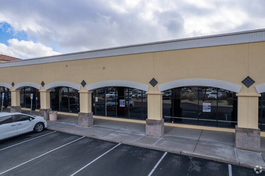 More Photos Of 8300-8360 N Thornydale Rd, Tucson Unknown For Lease