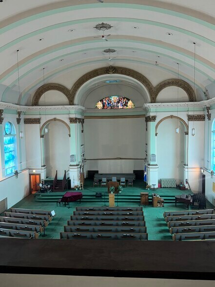 More Photos Of 5001 S Hermitage Ave, Chicago Religious Facility For Sale