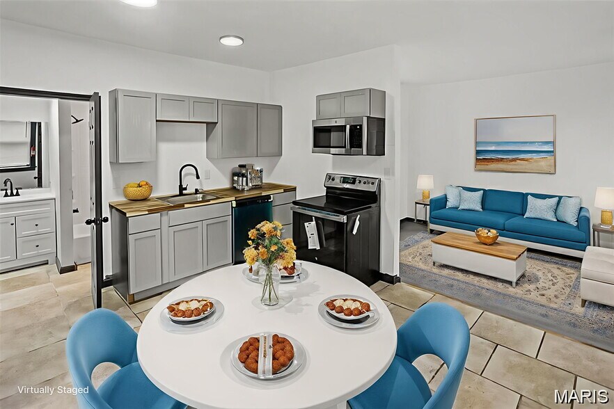 More Photos Of 821 Niedringhaus Ave, Granite City Apartments For Sale