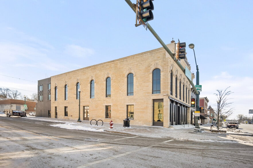 More Photos Of 1000 S State St, Lockport Restaurant For Sale