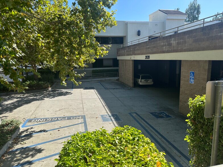 More Photos Of 2028 Village Ln, Solvang Medical For Lease