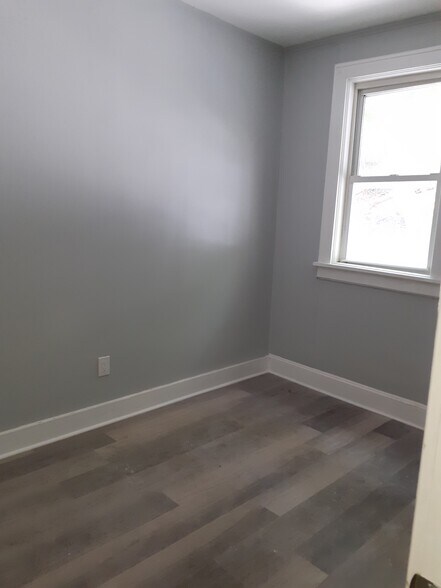 More Photos Of 72 Academy St, Liberty Apartments For Sale