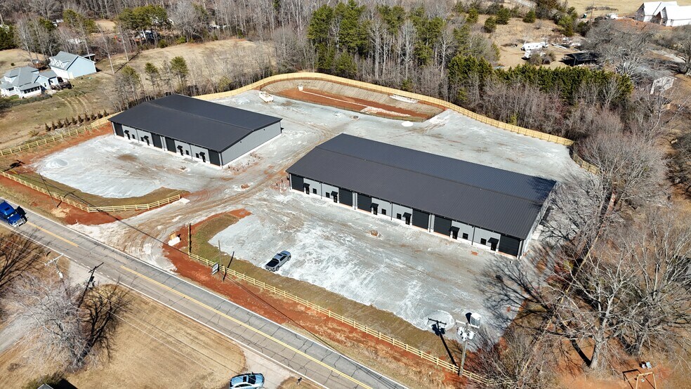 Primary Photo Of 3828 101 hwy, Greer Industrial For Lease
