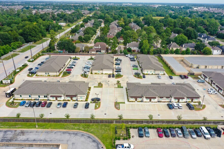 More Photos Of 17138 N Eldridge Pky, Tomball Medical For Sale