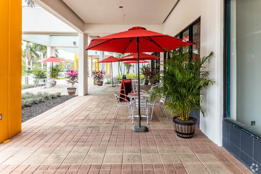 More Photos Of 4400 W Sample Rd, Coconut Creek Unknown For Lease