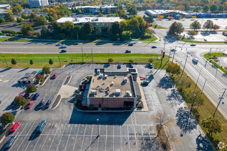 More Photos Of 6285 Cleveland Ave, Columbus Restaurant For Lease