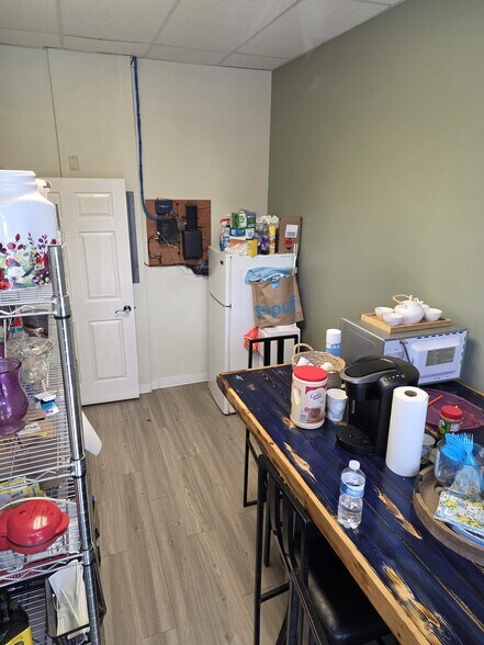 More Photos Of 2114 N Zaragoza Rd, El Paso Storefront For Lease