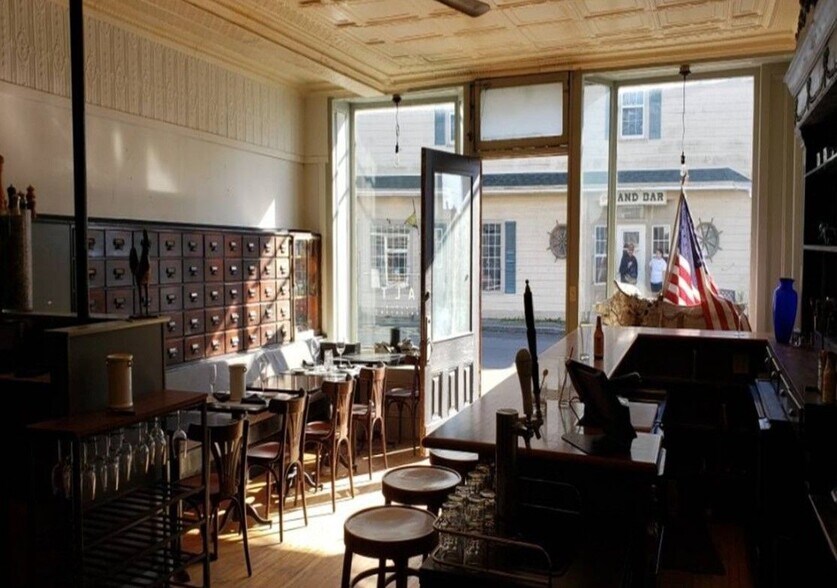 More Photos Of 64 Main St, Vinalhaven General Retail For Lease