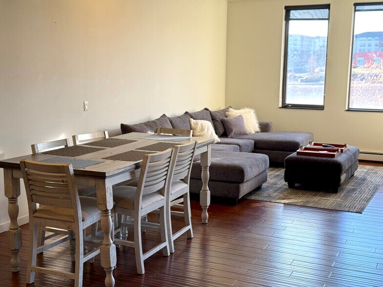 More Photos Of 11562 Colony Row, Broomfield Storefront Retail Residential For Sale