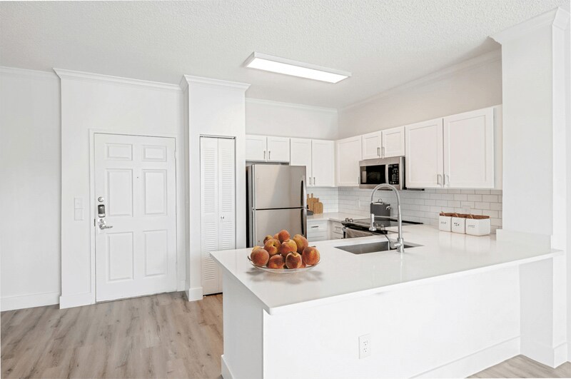 More Photos Of 353-383 Aragon Ave, Coral Gables Apartments For Lease