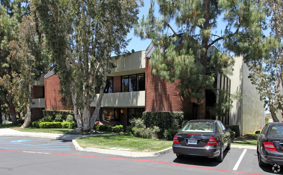 Primary Photo Of 6244 Ferris Sq, San Diego Research And Development For Sale