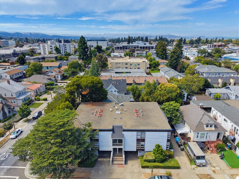 More Photos Of 6 Lorton Ave, Burlingame Apartments For Sale