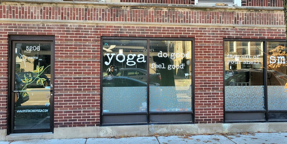 More Photos Of 5202-5216 N Damen Ave, Chicago Apartments For Lease