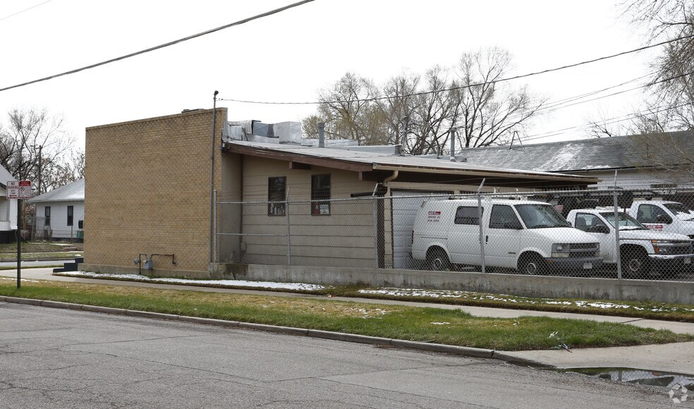 More Photos Of 3200 W 2nd Ave, Denver Office For Sale