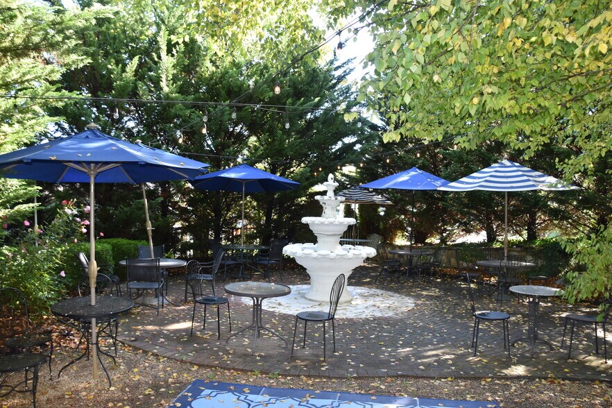 More Photos Of 290 Lafayette St, Lewisburg Specialty For Sale