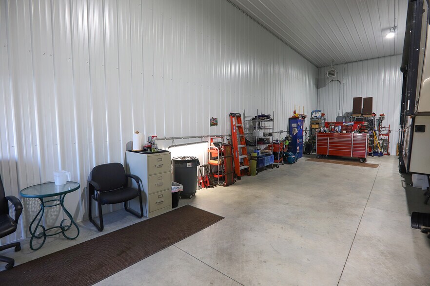 More Photos Of 1705 E Brundage Ln, Sheridan Warehouse For Sale