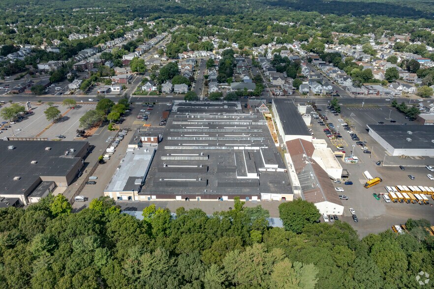More Photos Of 1299-1313 Dixwell Ave, Hamden Freestanding For Lease