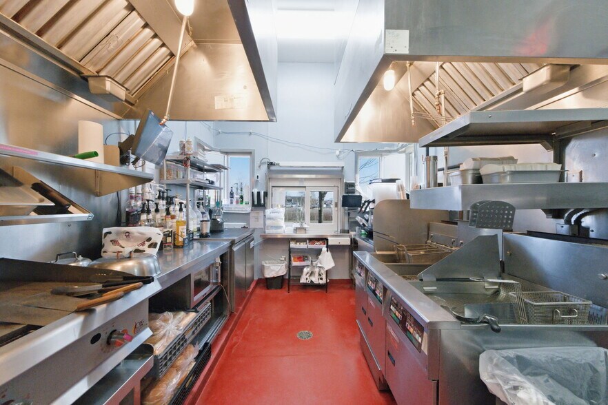 More Photos Of 50 County Road 120, Saint Cloud Fast Food For Sale