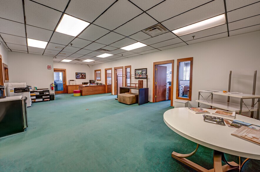 More Photos Of 185 Dixon Ave, Amityville Manufacturing For Sale