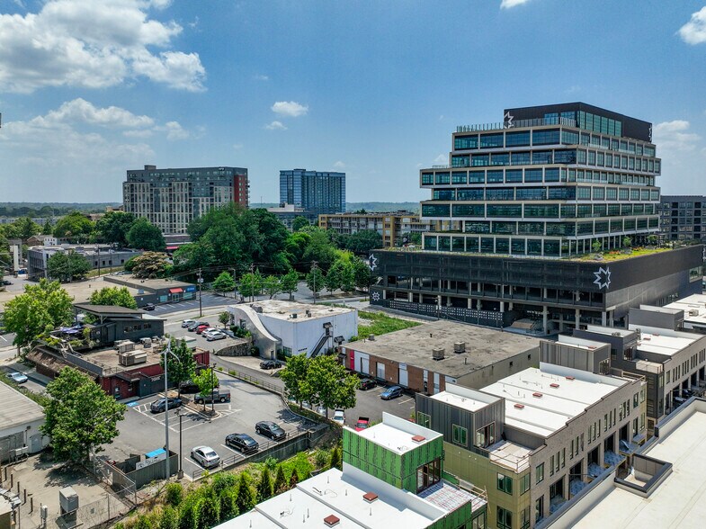 More Photos Of 685 11th St NW, Atlanta Restaurant For Sale